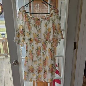 Premier Amour White Floral Off-Shoulder Top with Pink & Yellow Blossoms